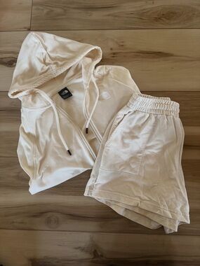 The North Face Light Cream Hoodie & Shorts Set